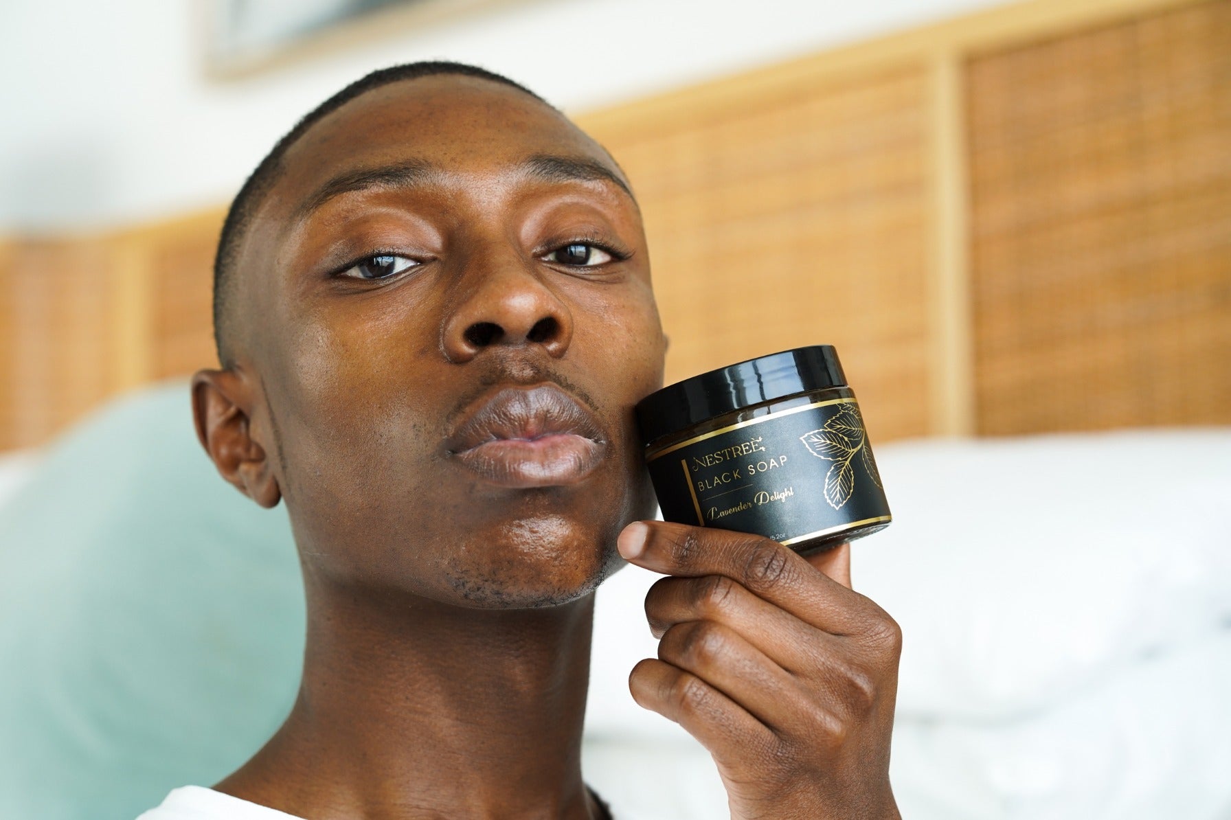 Nestree Model with Black soap